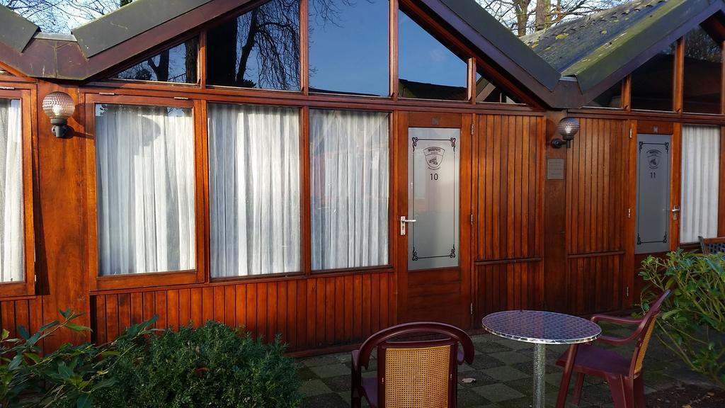 Motel Oostvoorne Exterior photo